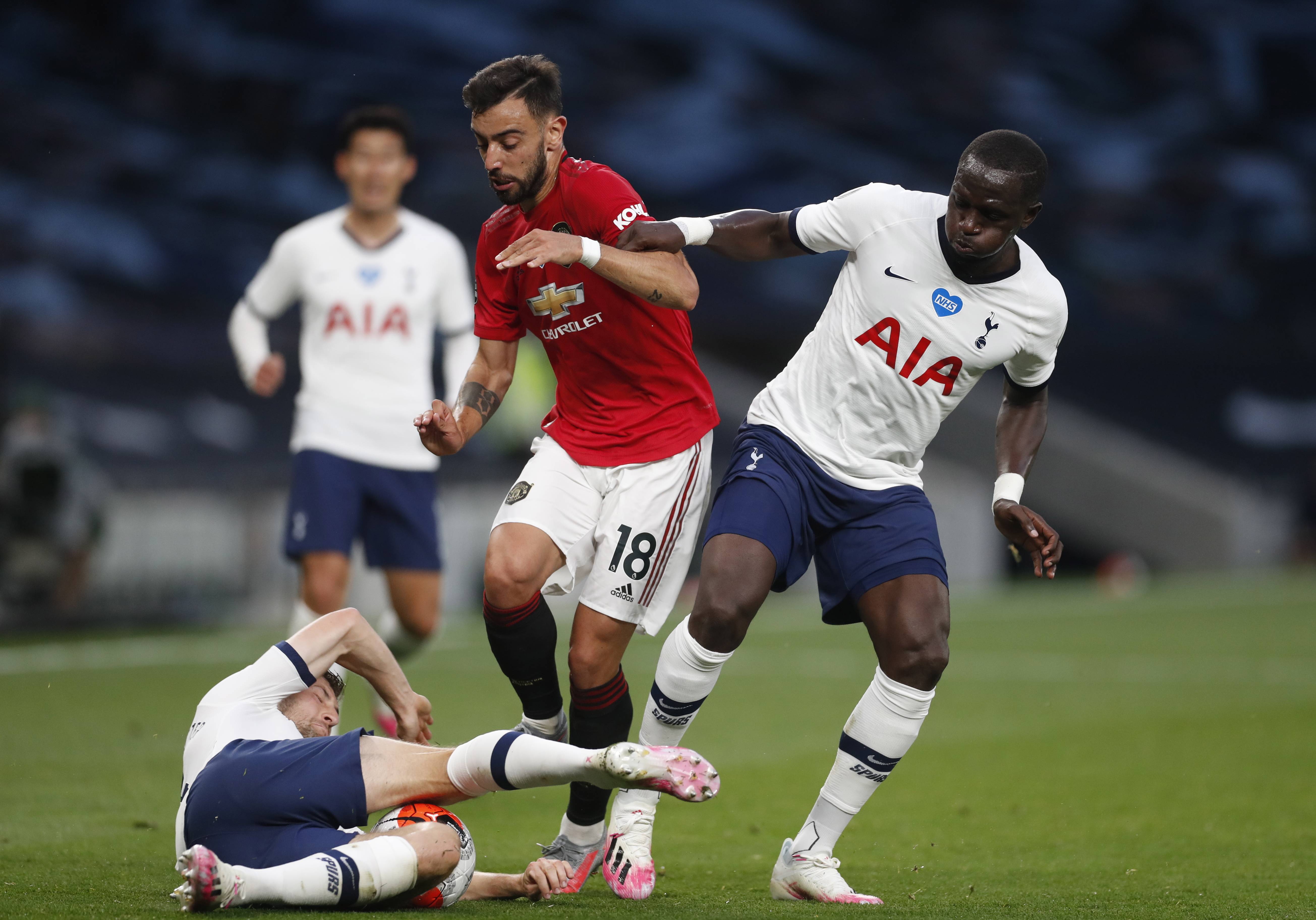 意甲第26輪尤文圖斯1-1都靈 德利赫特破門迪巴拉傷退.